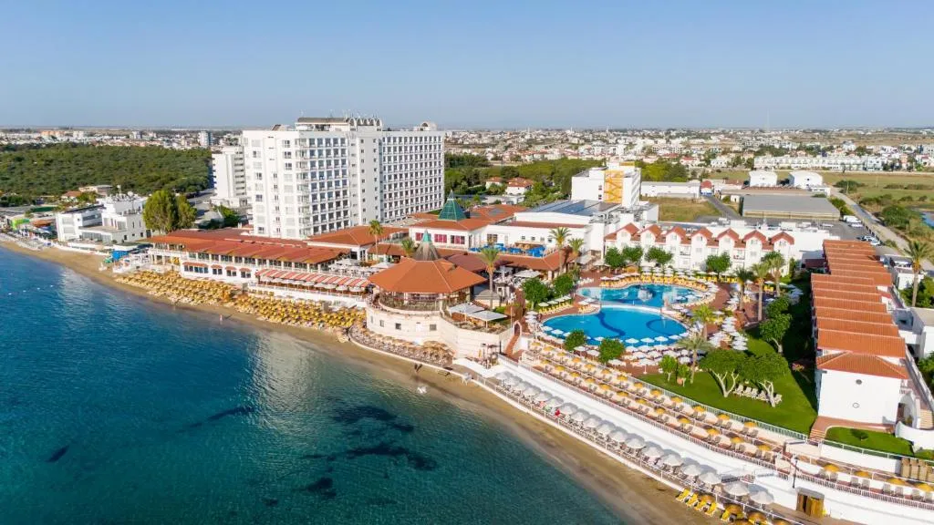 salamis bay conti